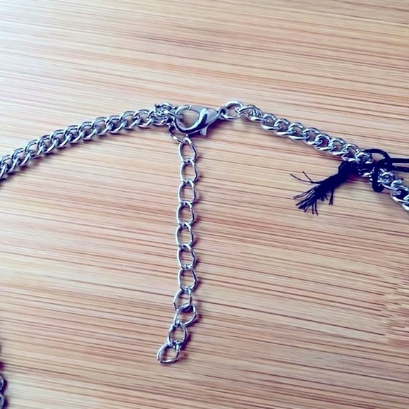 Brand New Eye Candy Los Angeles Silver Tone Dinosaur T-Rex Statement Necklace - Picture 9 of 11